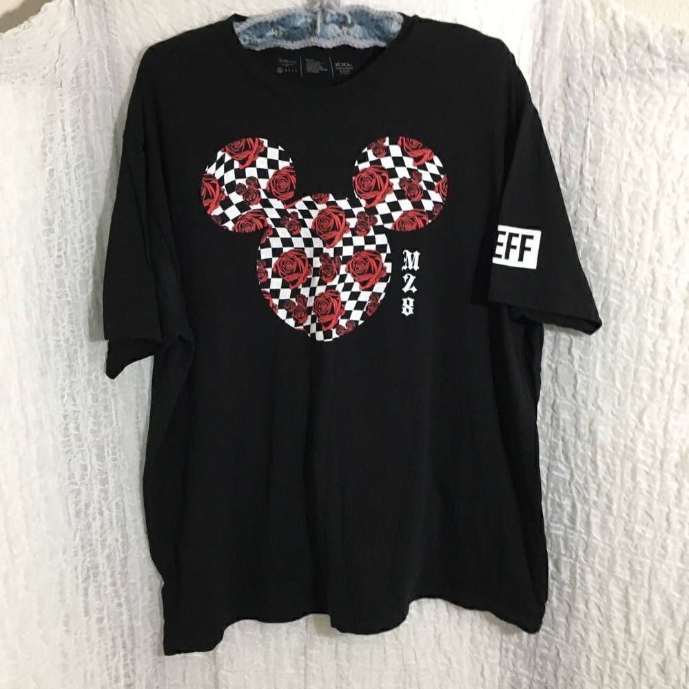 NEFF Mickey Mouse Rose Tee Size XXL